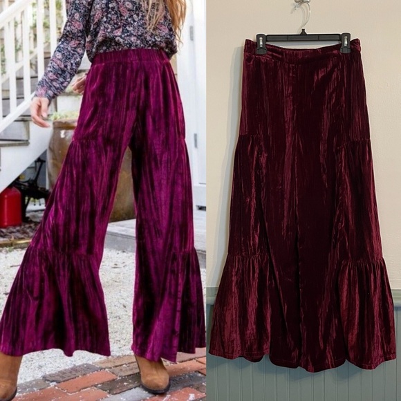 NATURAL LIFE Pants - Natural Life Velvet Patti Palazzo Pants in Cranberry Size Large